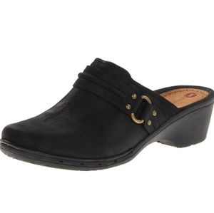 CLARKS GENUINE UnStructured  MULES CLOGS